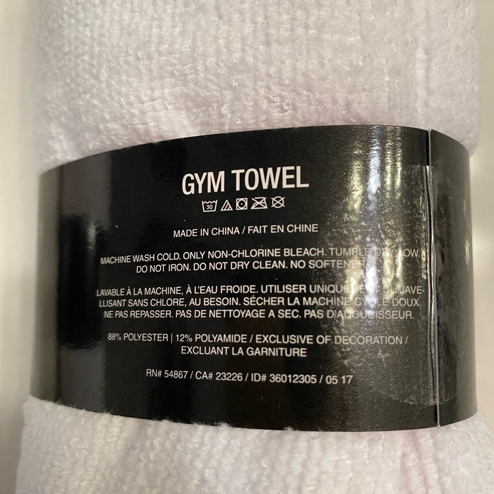 Victoria secret tote and towel - Picture 4 of 9